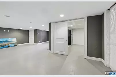 72 4th Street, Park Ridge, NJ 07656 - Photo 44