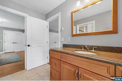 72 4th Street, Park Ridge, NJ 07656 - Photo 34