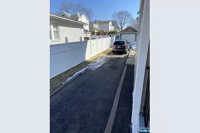 344 Rochelle Avenue 2 #2, Rochelle Park Township, NJ 07662 - Photo 12