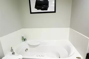 406 Jefferson Ct Ph6, Edgewater, NJ 07020 - Photo 16