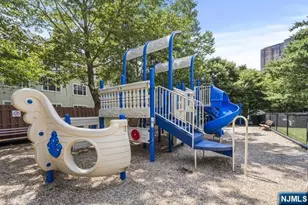 406 Jefferson Ct Ph6, Edgewater, NJ 07020 - Photo 20
