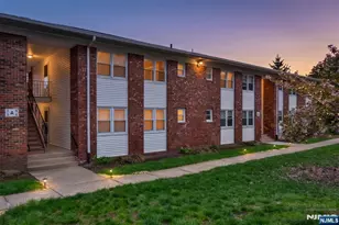 100 Pierson Miller Dr A11, Pompton Lakes, NJ 07442 - Photo 4