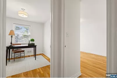 589 Beverly Road, Teaneck Township, NJ 07666 - Photo 12