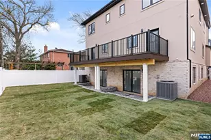 45 Lincoln Ave, Cliffside Park, NJ 07010 - Photo 42