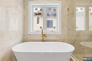 45 Lincoln Ave, Cliffside Park, NJ 07010 - Photo 22