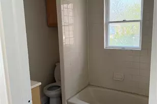 209 Park Ave, Teaneck Township, NJ 07666 - Photo 12