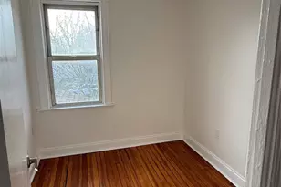 209 Park Ave, Teaneck Township, NJ 07666 - Photo 10