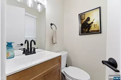 425 Midland Avenue, Pompton Lakes, NJ 07442 - Photo 26