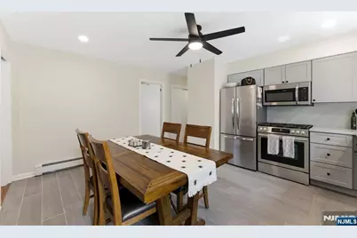 425 Midland Avenue, Pompton Lakes, NJ 07442 - Photo 14