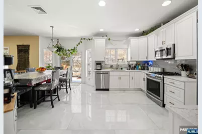 7 Patrick Avenue, Emerson, NJ 07630 - Photo 8