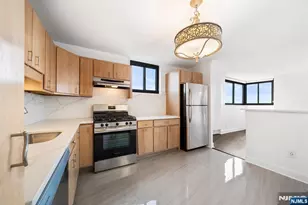 235 Prospect Ave 15G, Hackensack, NJ 07601 - Photo 4