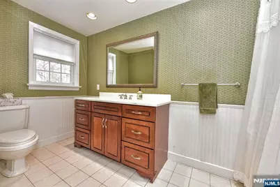 520 Lafayette Avenue, Wyckoff Township, NJ 07481 - Photo 16