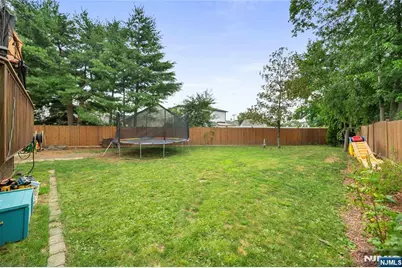 1 Hazley Court, Rochelle Park Township, NJ 07662 - Photo 34