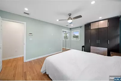 1 Hazley Court, Rochelle Park Township, NJ 07662 - Photo 22