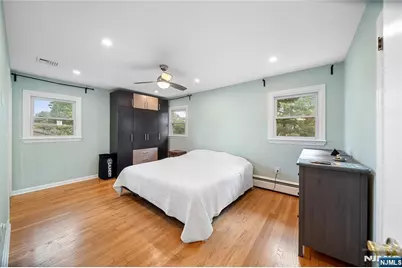 1 Hazley Court, Rochelle Park Township, NJ 07662 - Photo 20