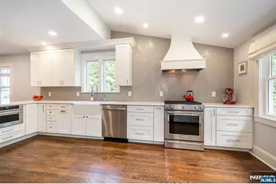 65 Ferndale Avenue, Glen Rock, NJ 07452 - Photo 18