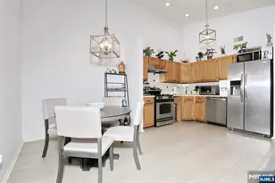 1093 Ash Dr, Mahwah, NJ 07430 - Photo 10