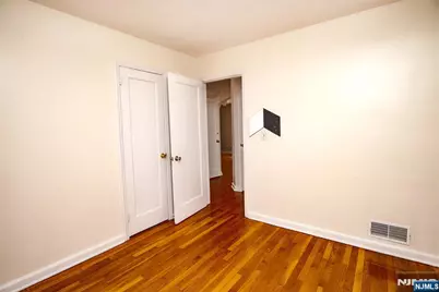 352 Billington Road, Teaneck Township, NJ 07666 - Photo 28