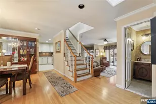 7 Valen Ct 2, Franklin Lakes, NJ 07417 - Photo 4