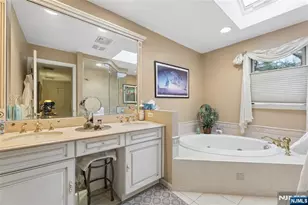 7 Valen Ct 2, Franklin Lakes, NJ 07417 - Photo 20