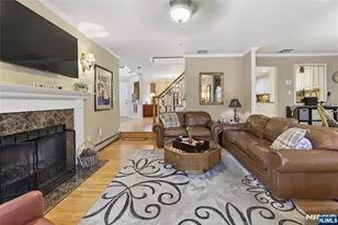 7 Valen Ct 2, Franklin Lakes, NJ 07417 - Photo 6