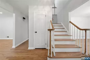3 Osborne Ct, Mahwah, NJ 07430 - Photo 4