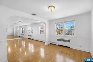 370 Aurora Ave 2, Cliffside Park, NJ 07010 - Photo 10