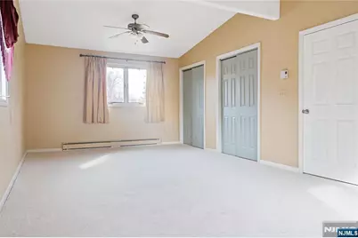 121 Pine Avenue, New Milford, NJ 07646 - Photo 12