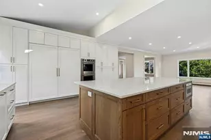 306 Ogden Ave, Teaneck Township, NJ 07666 - Photo 12