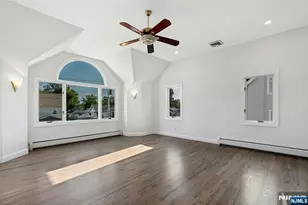 306 Ogden Ave, Teaneck Township, NJ 07666 - Photo 20