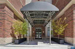 2301 City Pl, Edgewater, NJ 07020 - Photo 12