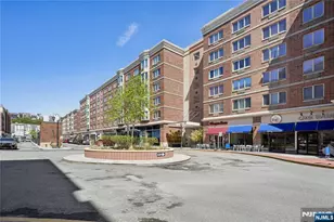 2301 City Pl, Edgewater, NJ 07020 - Photo 14
