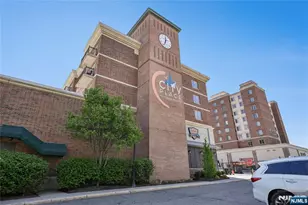 2301 City Pl, Edgewater, NJ 07020 - Photo 16