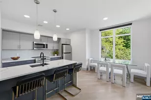 1435 10th Street 408, Fort Lee, NJ 07024 - Photo 10