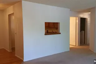 1138 Sycamore Ln, Mahwah, NJ 07430 - Photo 2