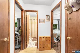 114 Van Dam Ave, Bloomingdale, NJ 07403 - Photo 16