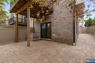 519 Walnut St, Fort Lee, NJ 07024 - Photo 32