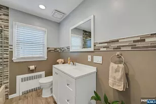 345 Grove St, New Milford, NJ 07646 - Photo 18