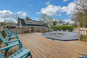345 Grove St, New Milford, NJ 07646 - Photo 6