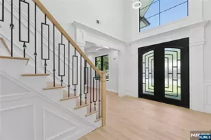 532 Hobart Rd, Paramus, NJ 07652 - Photo 4
