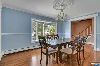 44 W Midland Avenue, Paramus, NJ 07652 - Photo 6