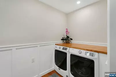 610 Monroe Street, Ridgewood, NJ 07450 - Photo 16