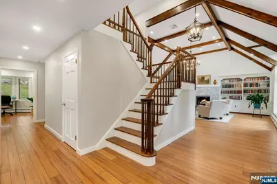 610 Monroe Street, Ridgewood, NJ 07450 - Photo 2