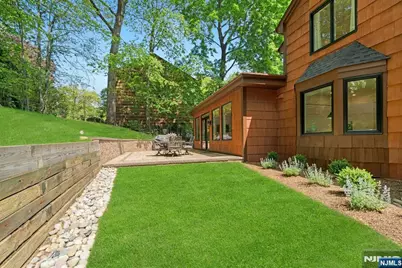 610 Monroe Street, Ridgewood, NJ 07450 - Photo 32