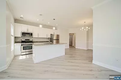 3214 Windsor Park Court 214 #214, Englewood, NJ 07631 - Photo 6