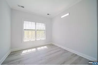 3214 Windsor Park Court 214 #214, Englewood, NJ 07631 - Photo 14