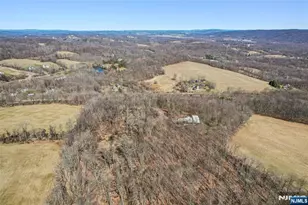 71 Sally Harden Rd, Sussex, NJ 07461 - Photo 4