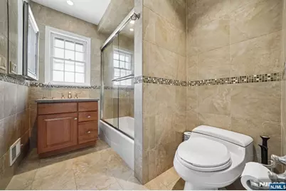 428 Fairfield Avenue, Ridgewood, NJ 07450 - Photo 14