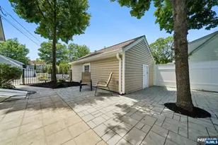 428 Fairfield Ave, Ridgewood, NJ 07450 - Photo 32