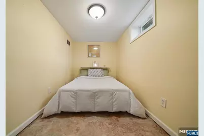 428 Fairfield Avenue, Ridgewood, NJ 07450 - Photo 24